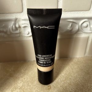 MAC Pro Long Wear Foundation *New* Unsealed